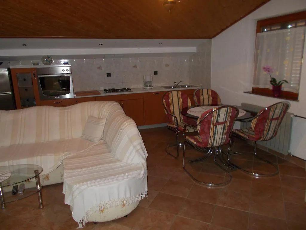Apartments Sara Labin  0*, Labin (Istria) Croatia